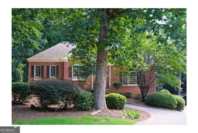 Foto del edificio - 3885 Waterford Dr