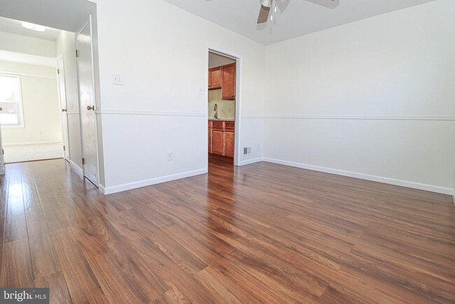 Building Photo - 14770 Tamarack Pl