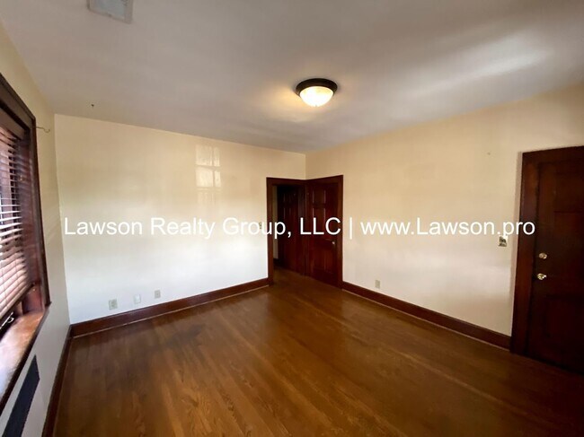 Foto del edificio - 343 Albemarle Ave SW