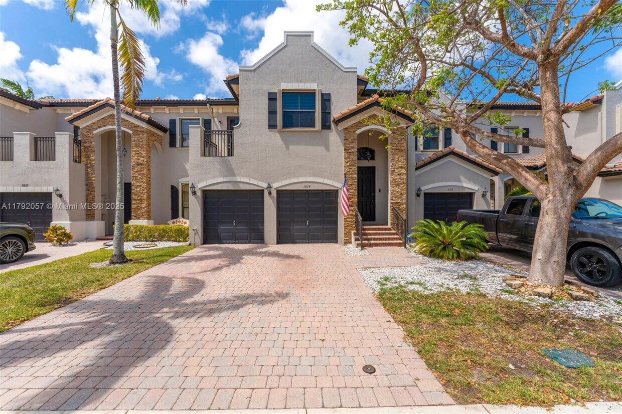 Foto principal - 11319 SW 238th St