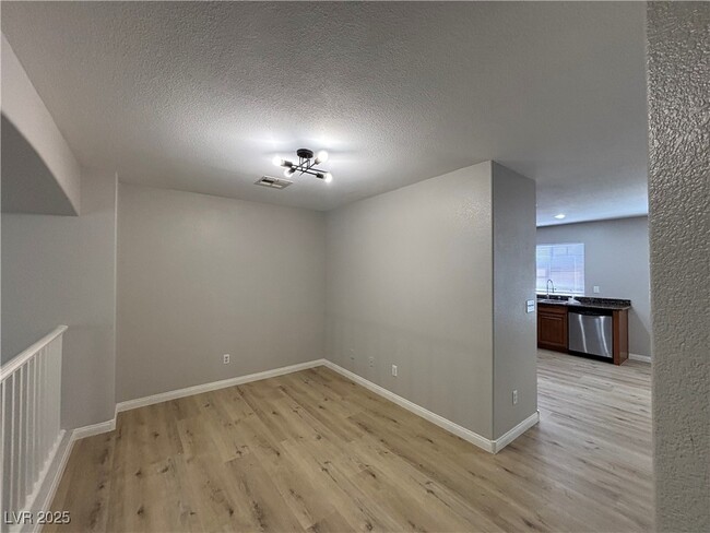 Building Photo - 2764 Red Vista Ct