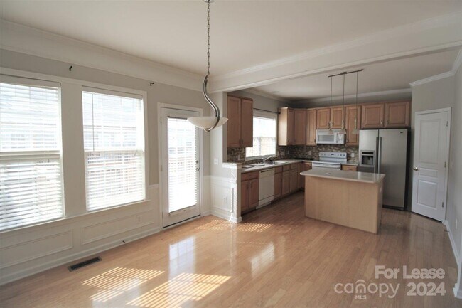 Building Photo - 11324 Costigan Ln