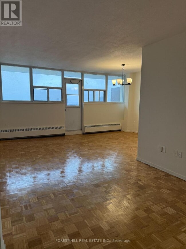 Building Photo - 161 Oakwood Ave