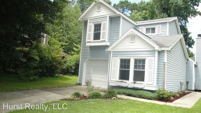 Foto del edificio - 136 Basswood Ct