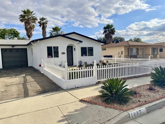 Foto del edificio - 1887 Cll Amargosa