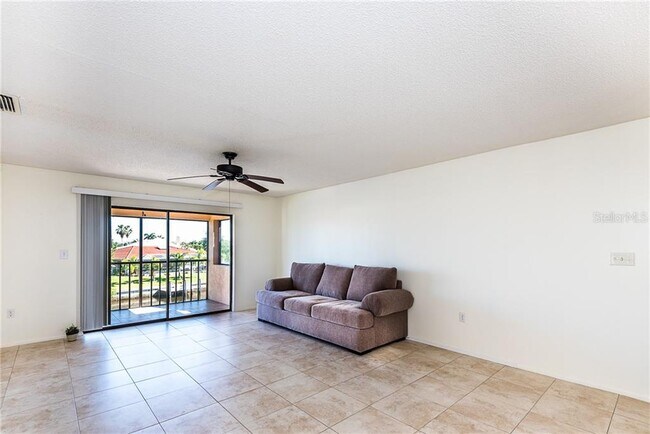 Building Photo - 1202 Spanish Cay Ln