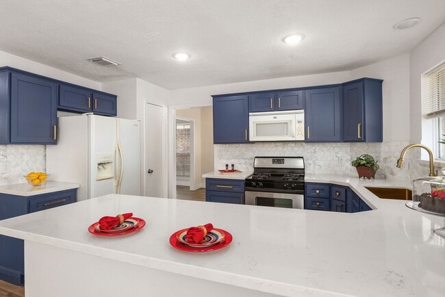 Foto del edificio - 3803 Redbud Dr