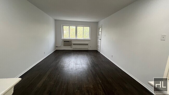 Building Photo - GUT RENOVATED VERY LARGE 3 BEDEROOMS W/ PR...