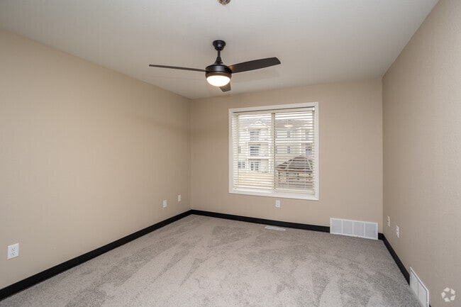 1BR, 1BA - 728SF - Bedroom - Bennington Hill Apartments