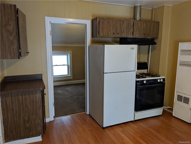 Building Photo - 2685 Casmere St
