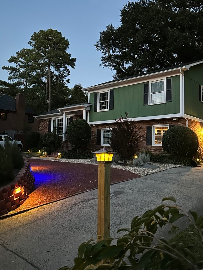 Photo - 10909 Blue Heron Dr House