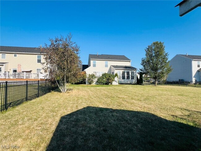 Building Photo - 6434 Silverstone Ln