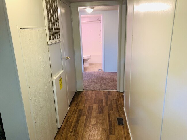 Foto del edificio - 12767 Farm Ridge