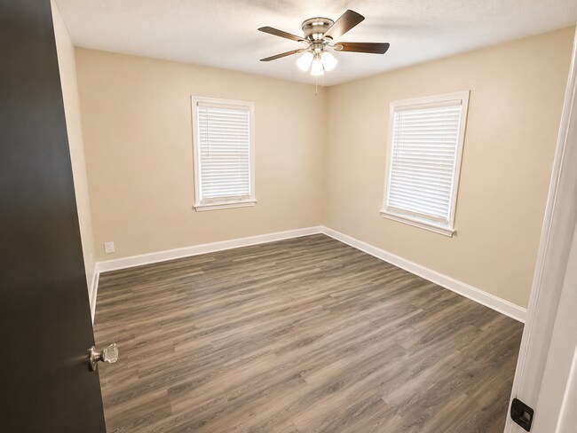 Foto del edificio - Cute & Cozy 2 Bedroom Home for Rent