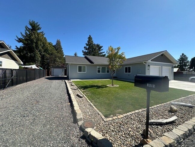 Foto del edificio - 3619 Boulder Ln