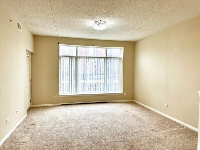 Foto del edificio - 855 E 22nd St