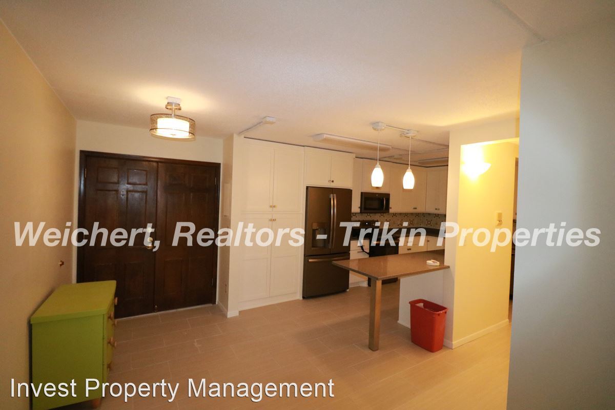 Primary Photo - 3 br, 2 bath House - 6670 Vernon Ave S #211