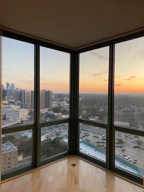 Foto principal - 2870 Pharr Ct NW