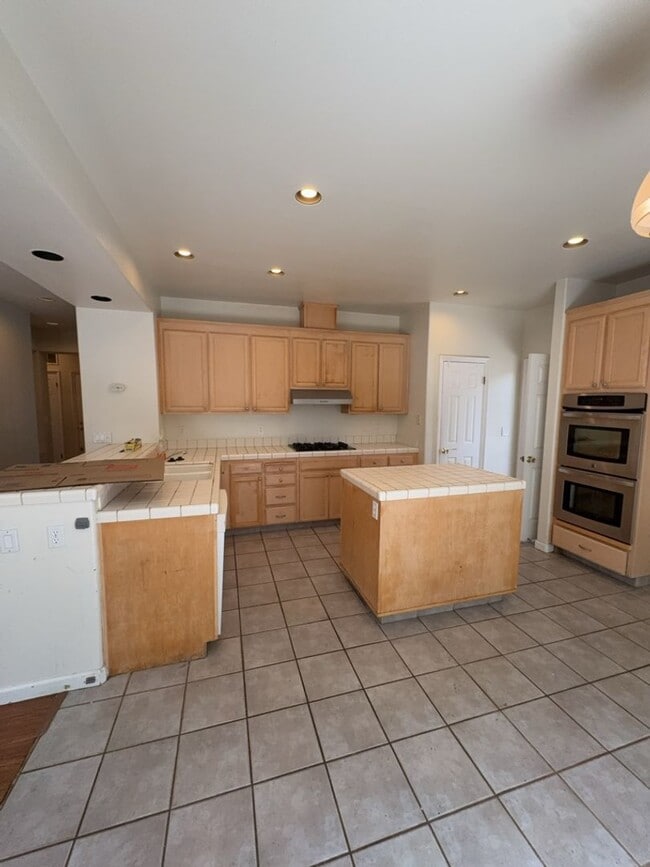 Foto del edificio - 5152 Renaissance Ct