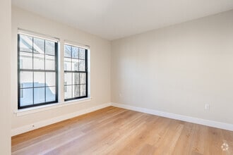 1BD, 1BA - 938SF - Bedroom - Overland Crossing