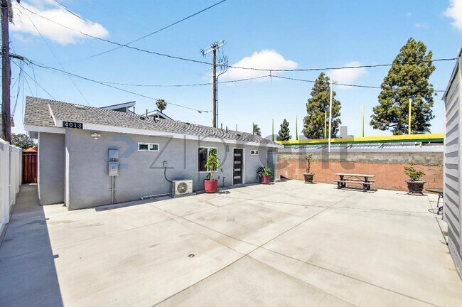 Foto del edificio - 4013 S Harvard Blvd