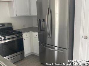 Foto del edificio - 9106 Selene Pl