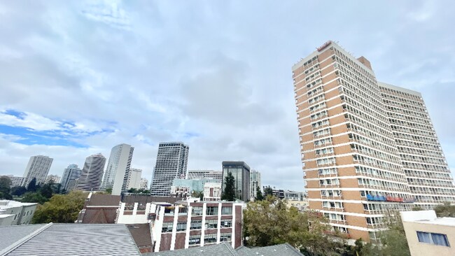Foto del edificio - 140 Montecito Ave