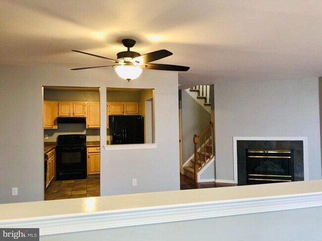 Foto del edificio - 6407 Spruce Mill Dr