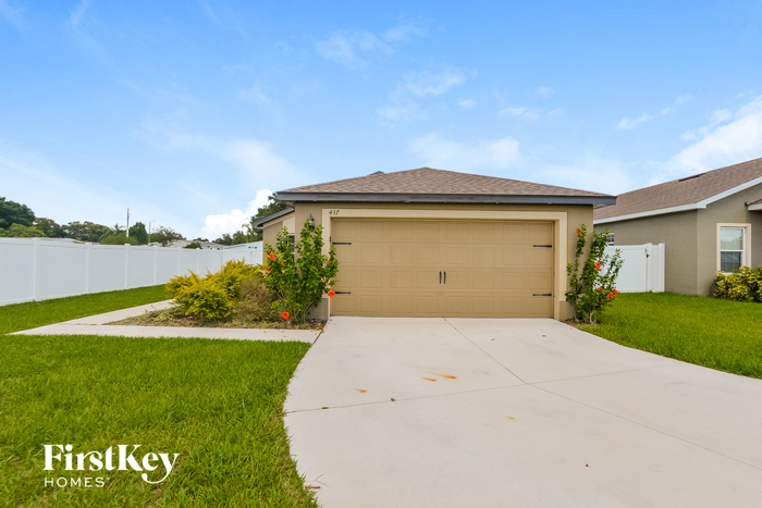 Foto principal - 437 Kensington View Dr