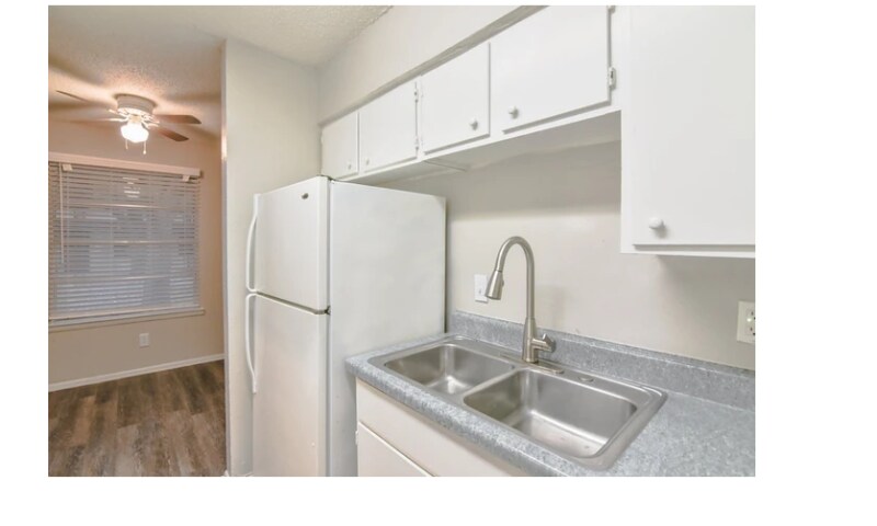 Foto principal - 6701 Calmont Ave