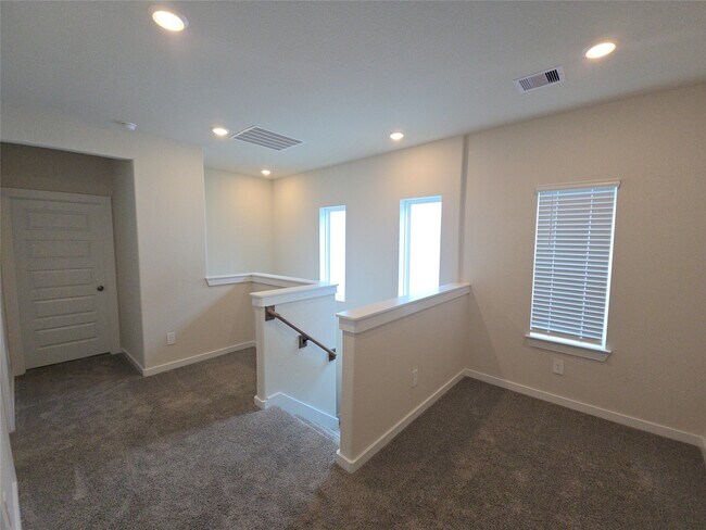 Foto del edificio - 4112 Good Vineyard Ln
