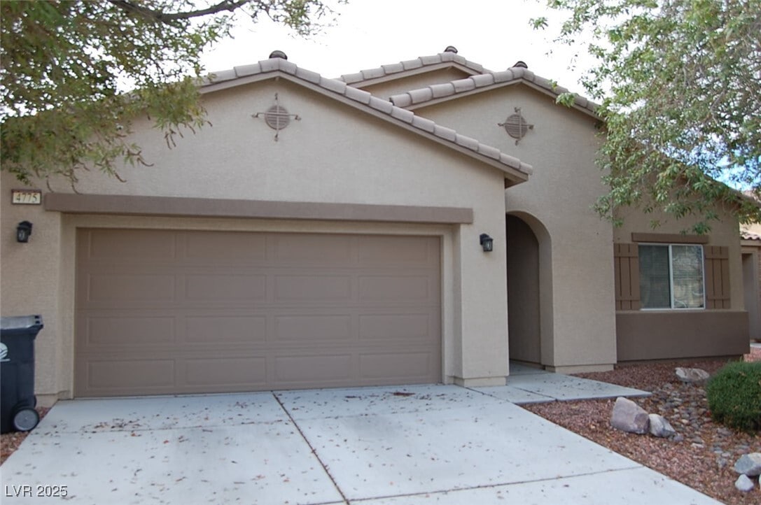 Primary Photo - 4775 Lorenzo Way