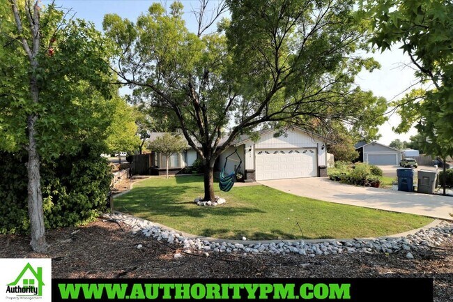 Building Photo - 839 Wild Goose Ct.  East Redding, Near Bou...