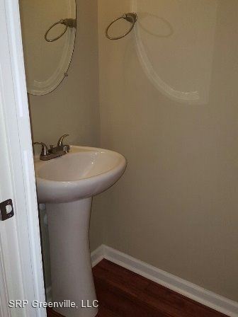 Building Photo - 3 br, 2 bath House - 195 Shady Grove Dr