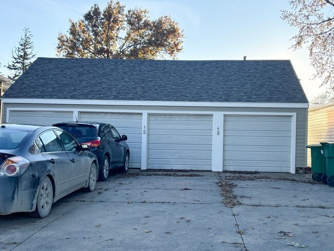 Foto del edificio - 704 Hickory St