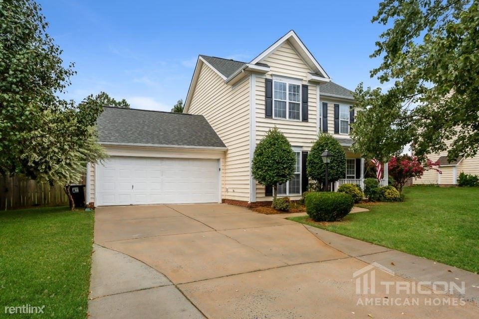 2207 Planters Knoll Ln, Monroe, NC 28110 House Rental in Monroe, NC