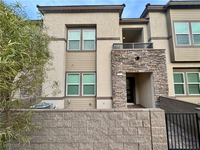 Building Photo - 337 Laurel Peak Dr