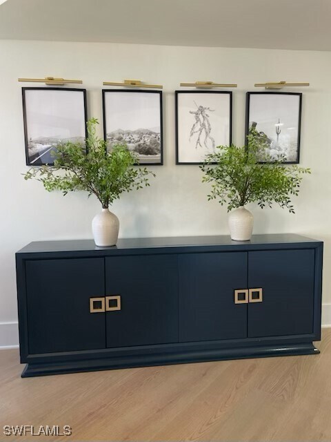 Foto del edificio - 6001 Pelican Bay Blvd