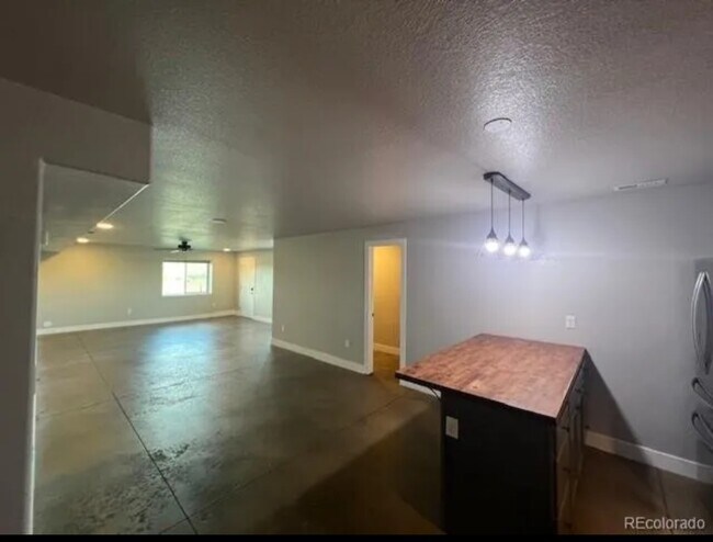 Foto del edificio - 11295 Grassland Rd