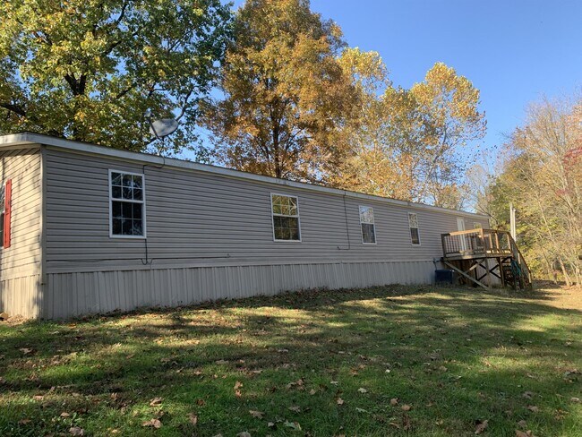 Building Photo - 10518 Lanham Rd