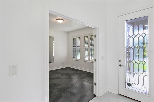 Building Photo - 7592 Aguila Dr