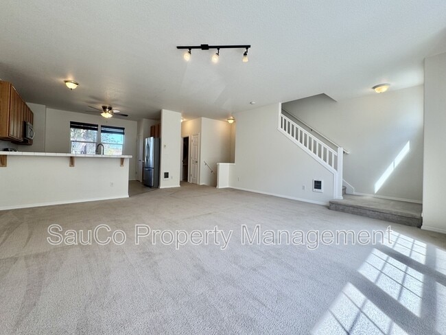 Building Photo - 12405 SW Cady Ln