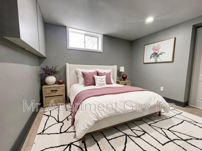 Building Photo - 23 Glen Belle Crescent