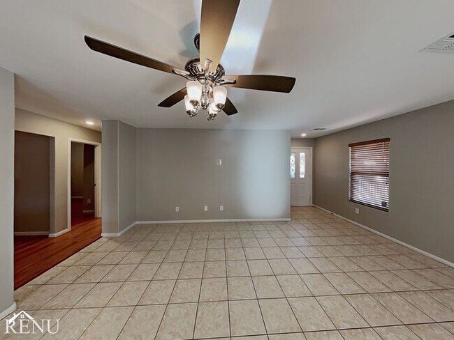 Building Photo - 8205 Cline Mountain St