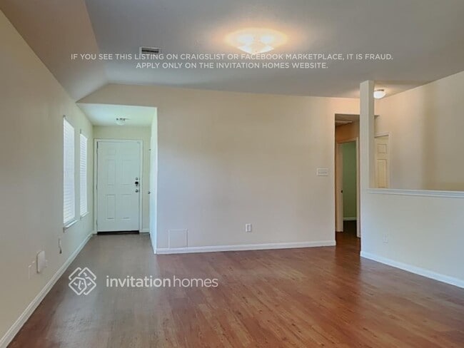 Foto del edificio - 6346 Scotchwood Dr