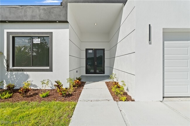Building Photo - 3808 10th St SW