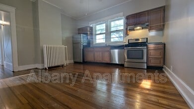 Building Photo - 418 Delaware Ave