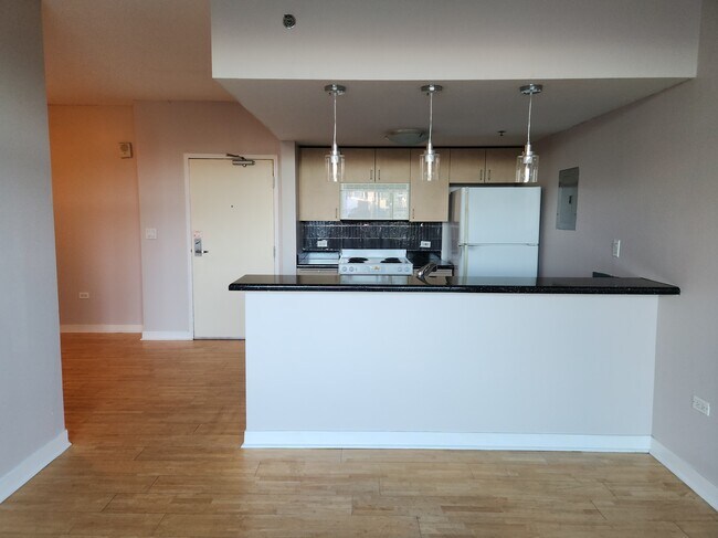 Foto del edificio - 425 W Beech St