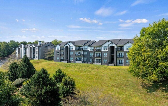 Building Photo - Carrington Hills