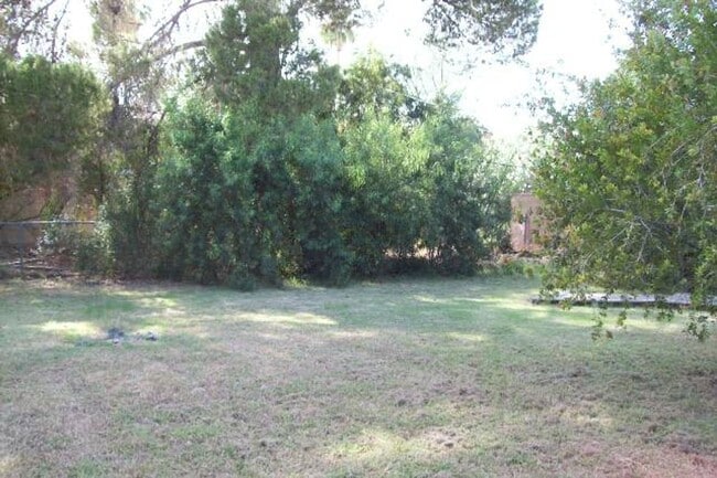 Foto del edificio - 3 Bedroom in Hudson Park off Cedar